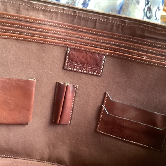Italian Leather Briefcase - Picture 6 of 7